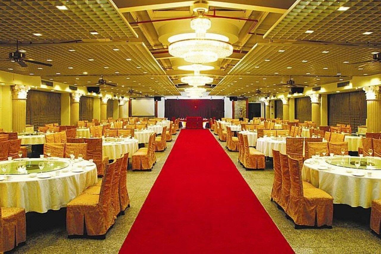 Crystal Island Club Hotel Шанхай Екстериор снимка